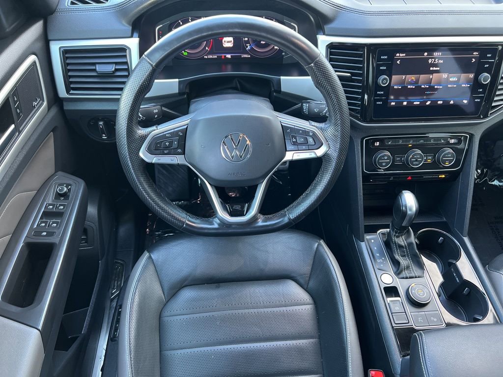 Certified 2023 Volkswagen Atlas Cross Sport SEL Premium R-Line image 15