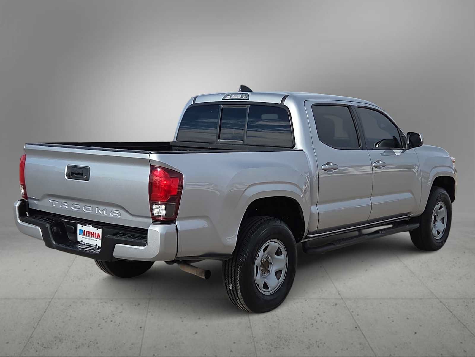 Used 2022 Toyota Tacoma SR w/ SR Convenience Package RWD image 8