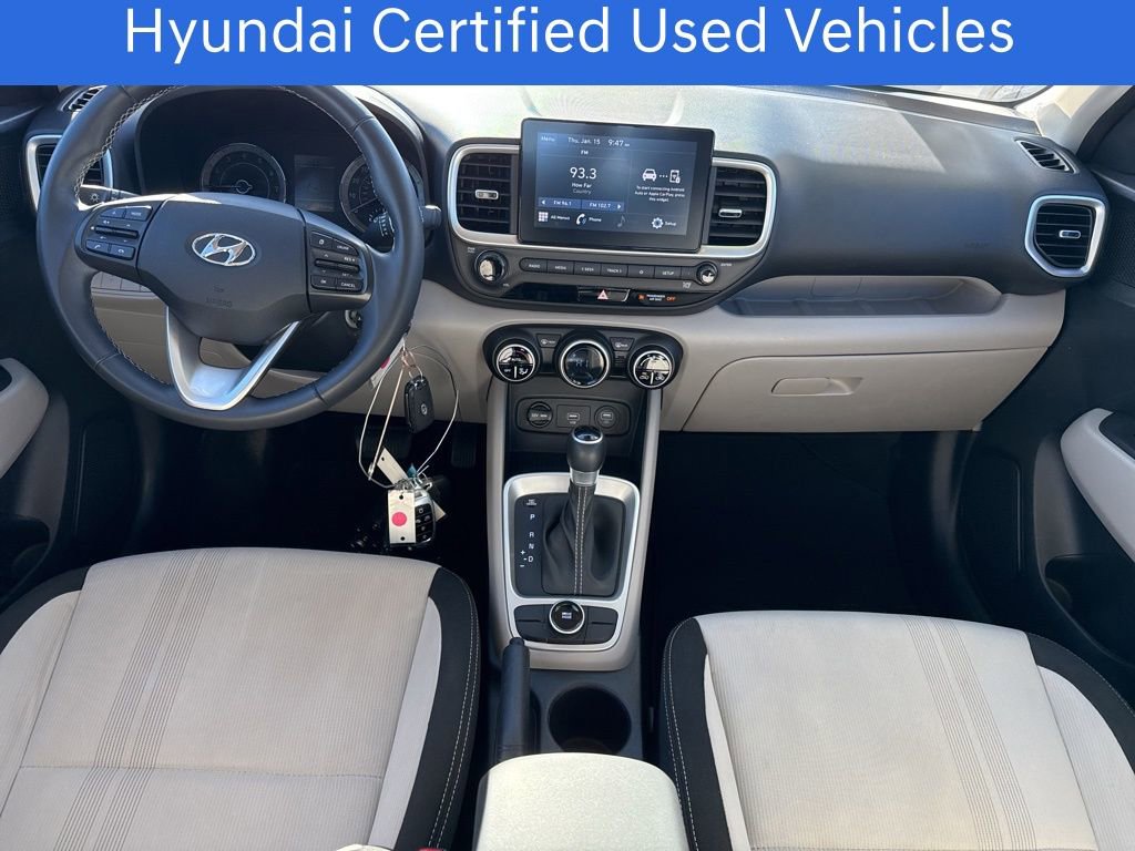 Certified 2021 Hyundai Venue SEL image 20