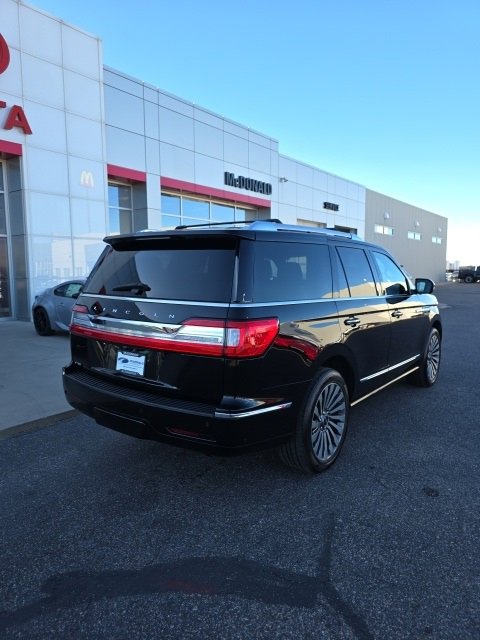 Used 2020 Lincoln Navigator Reserve image 5