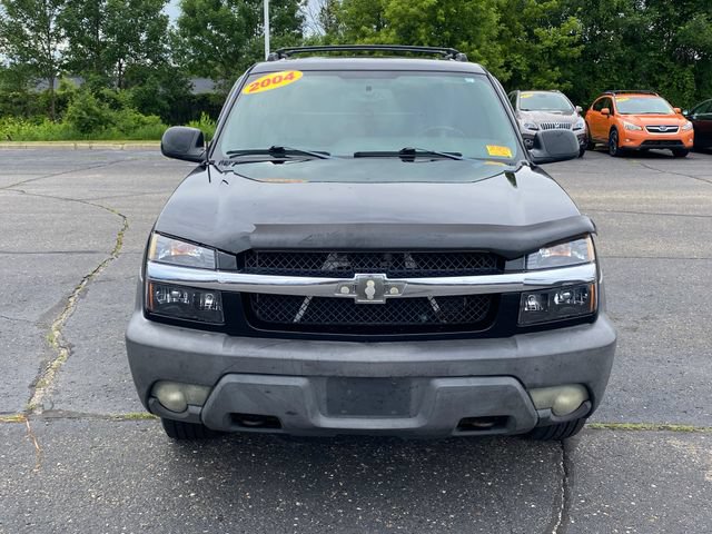 Used 2004 Chevrolet Avalanche 4x4 image 10