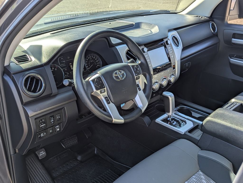 Used 2018 Toyota Tundra SR5 w/ TRD Off Road Package image 12