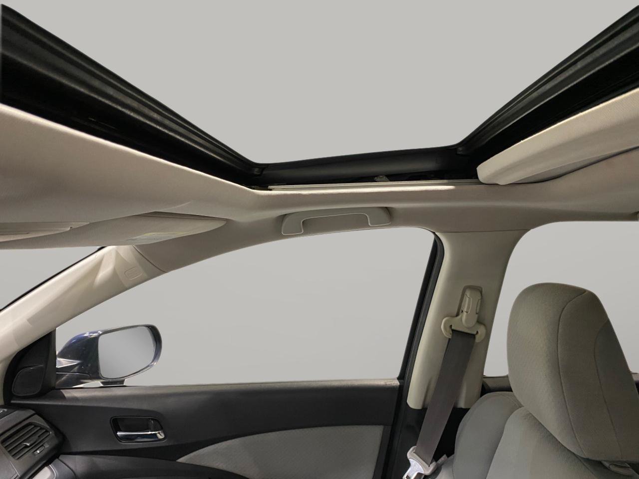 Used 2015 Honda CR-V EX image 12
