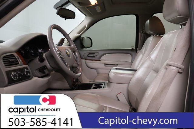 Used 2011 Chevrolet Suburban LT AWD/4WD image 12