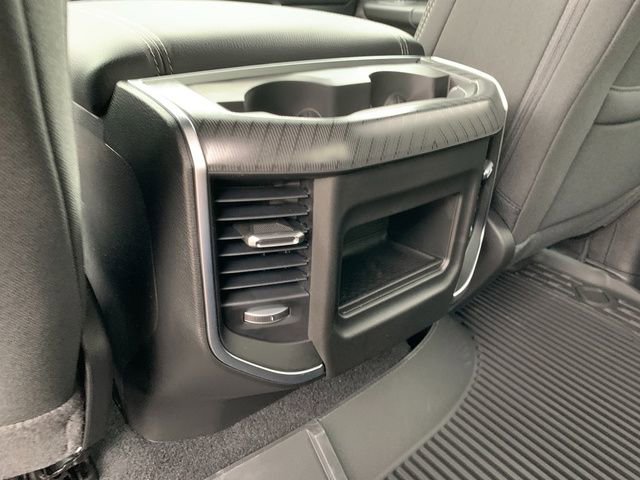 New 2026 RAM 1500 4x4 Crew Cab image 15