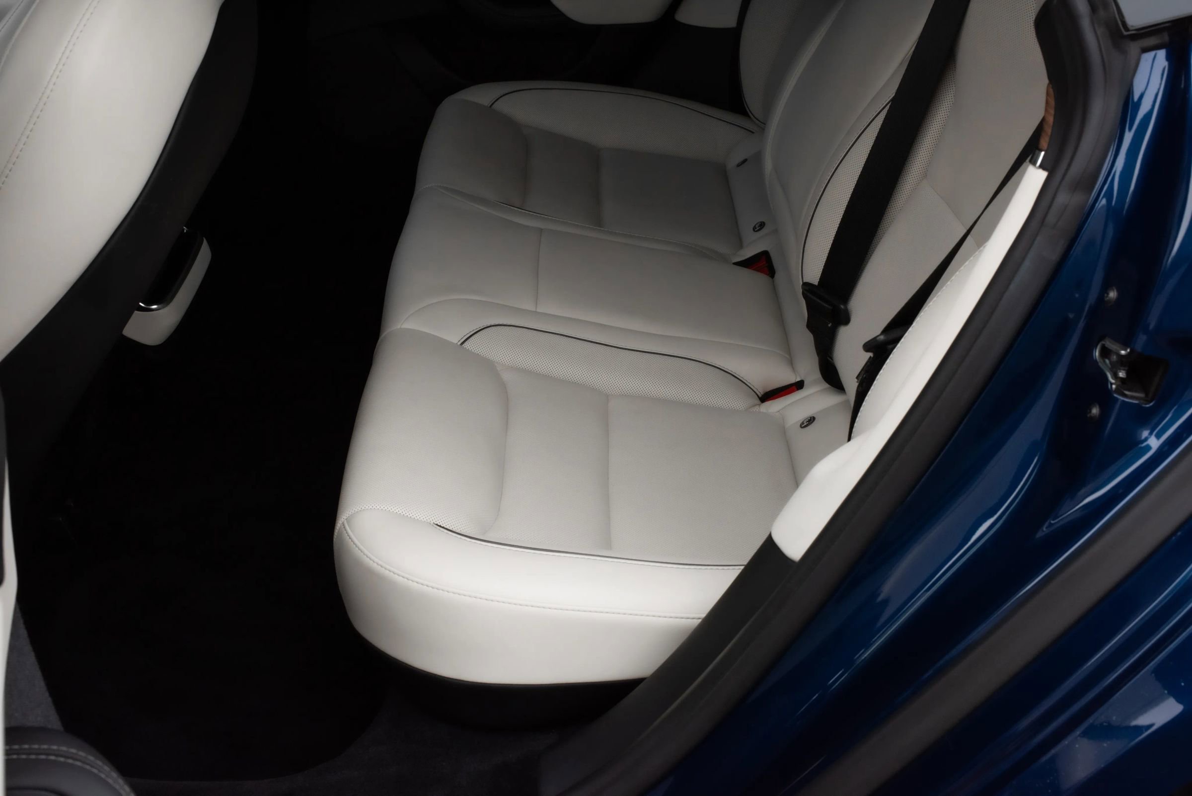 Used 2021 Tesla Model S Plaid image 21