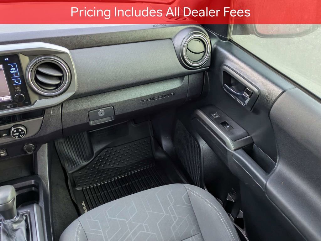 Used 2017 Toyota Tacoma TRD Sport w/ Tow Package RWD image 18
