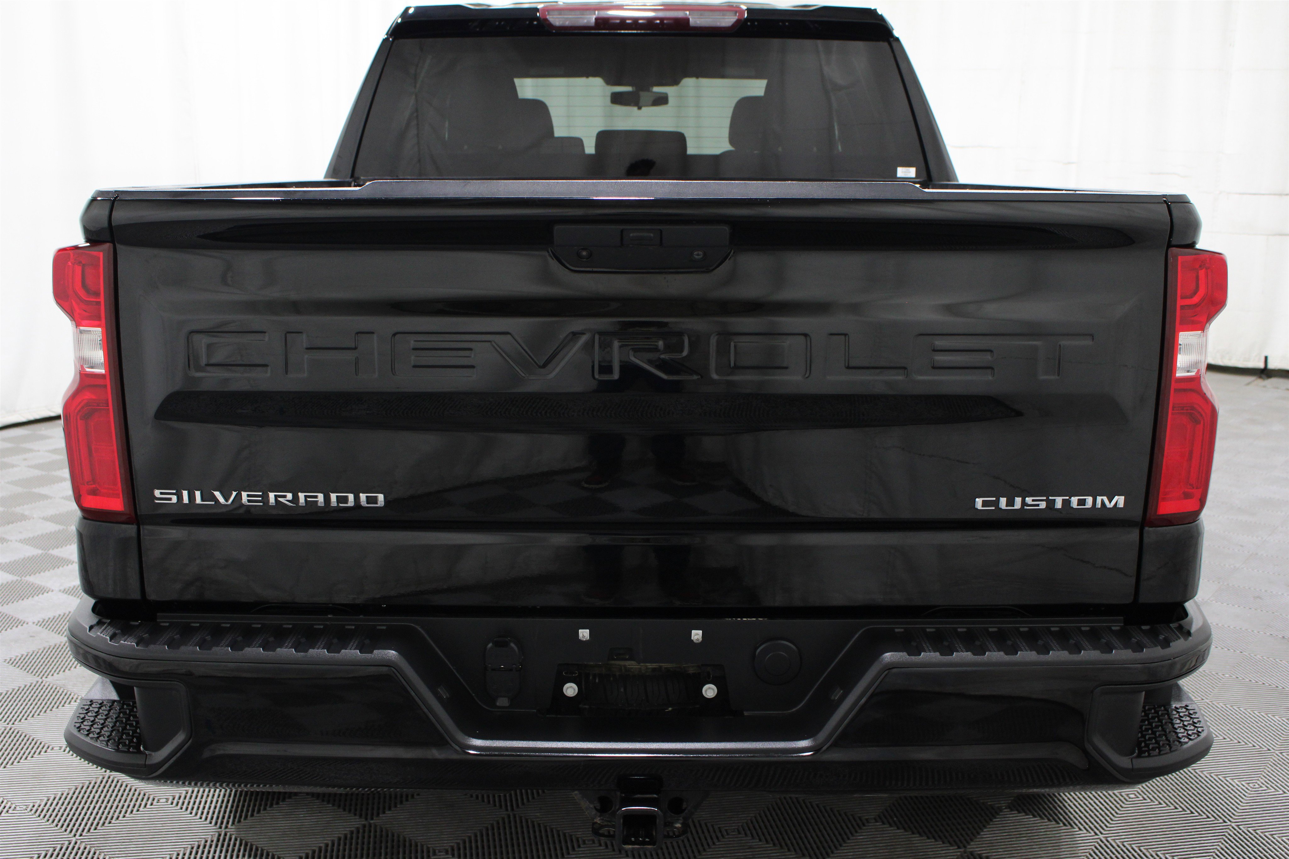Used 2021 Chevrolet Silverado 1500 Custom AWD/4WD image 26