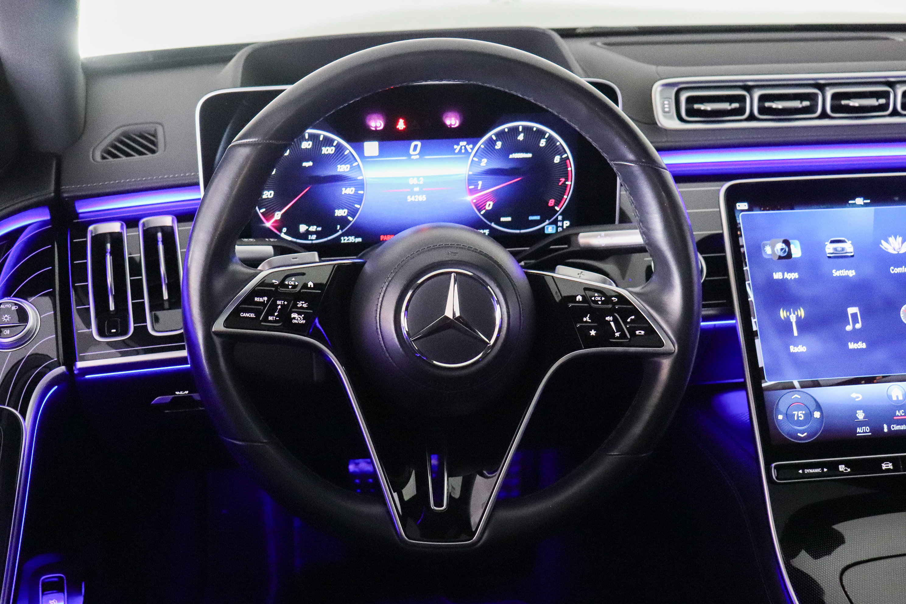 Used 2023 Mercedes-Benz S 580 4MATIC Sedan image 29