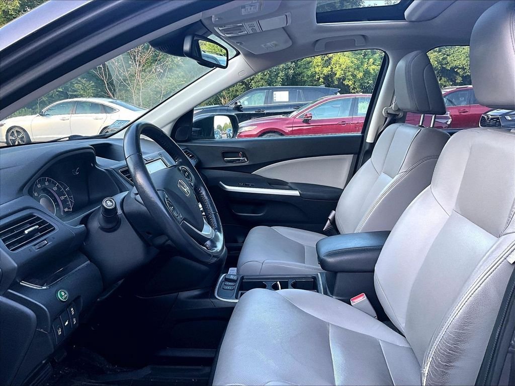 Used 2015 Honda CR-V Touring image 4