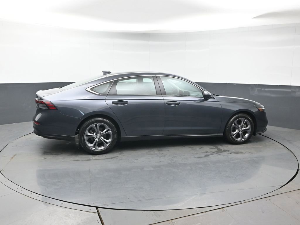 Used 2023 Honda Accord EX image 7