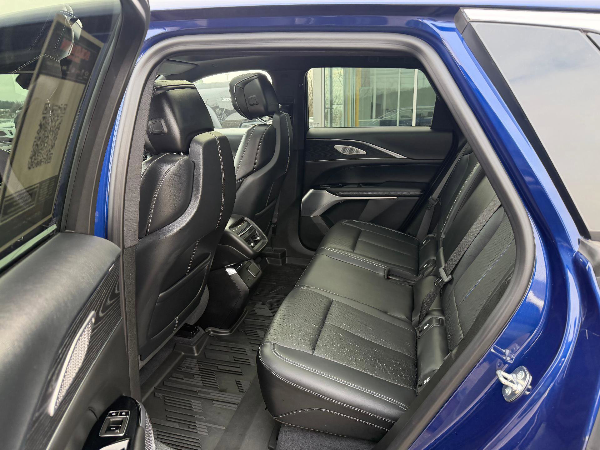 Used 2024 Cadillac Lyriq Luxury w/ LPO, Floor Liner Package image 14