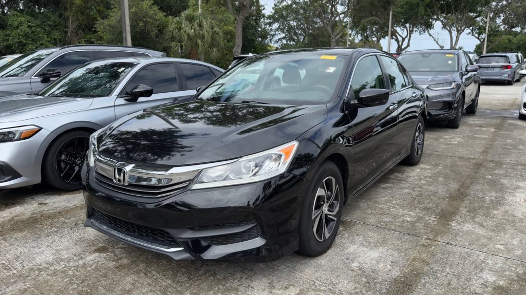 Used 2017 Honda Accord LX image 2