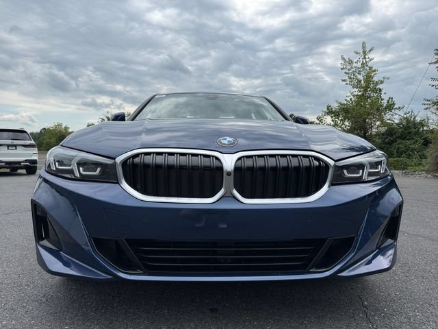 Certified 2024 BMW 330i xDrive Sedan w/ Premium Package AWD/4WD image 37