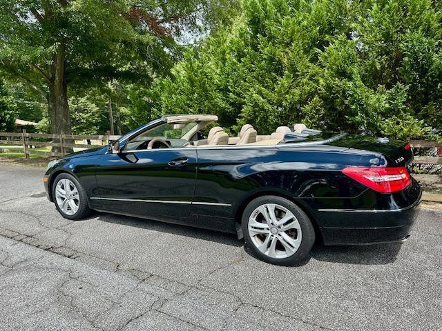Used 2011 Mercedes-Benz E 350 Cabriolet image 12