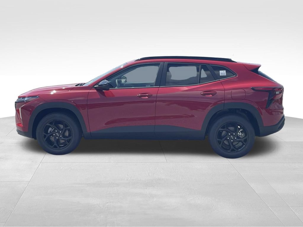 New 2026 Chevrolet Trax LT w/ Midnight Edition FWD image 7