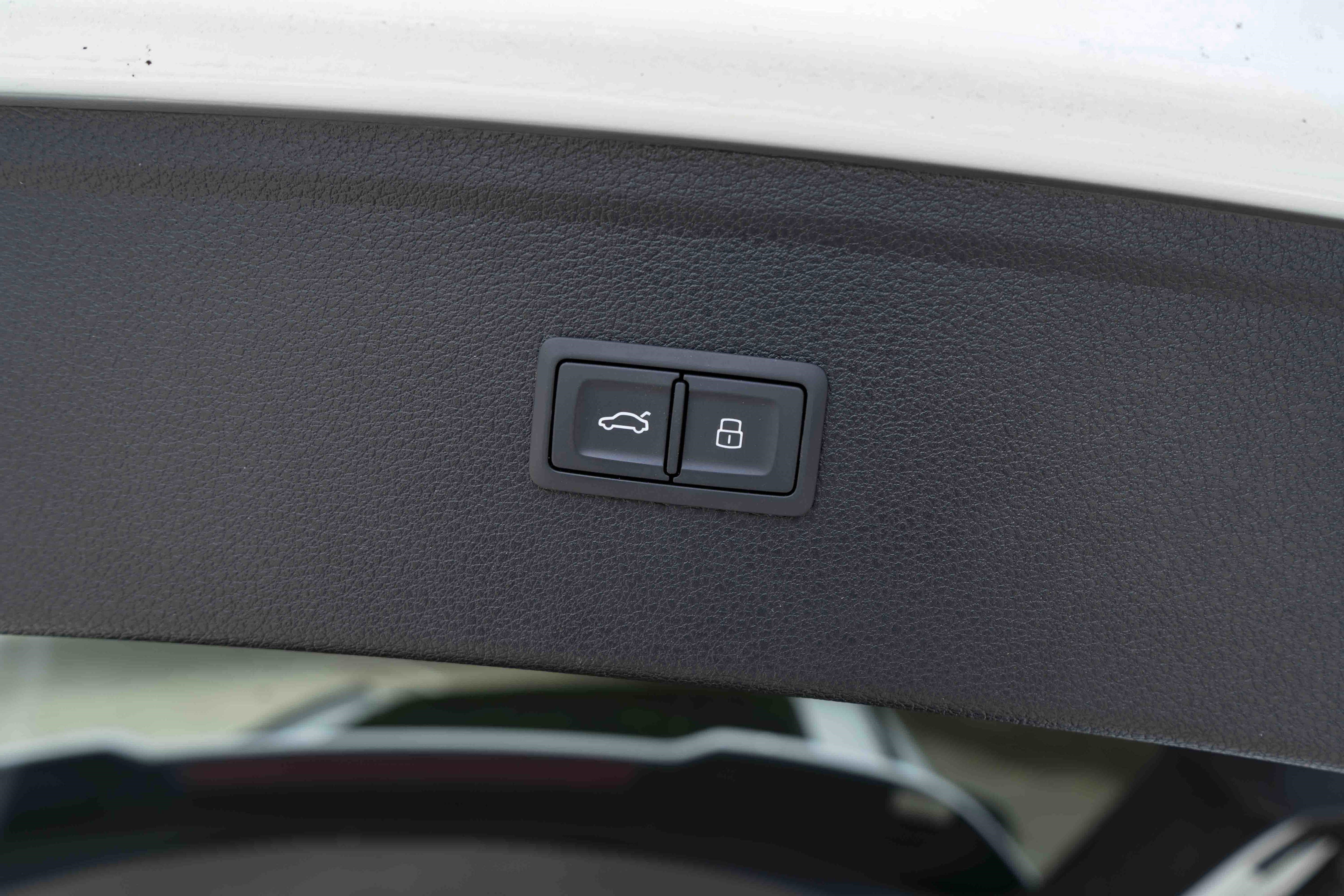 Used 2022 Audi Q5 2.0T Premium Plus image 46