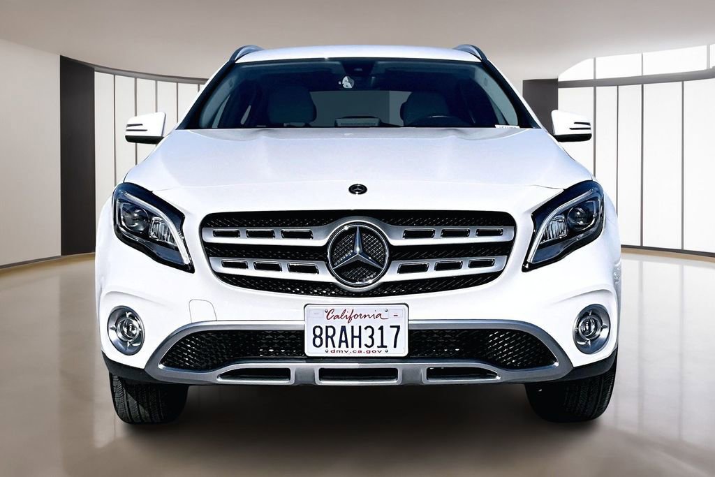 Used 2019 Mercedes-Benz GLA 250 w/ Premium Package image 2