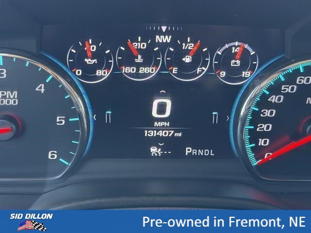 Used 2017 Chevrolet Suburban Premier AWD/4WD image 24