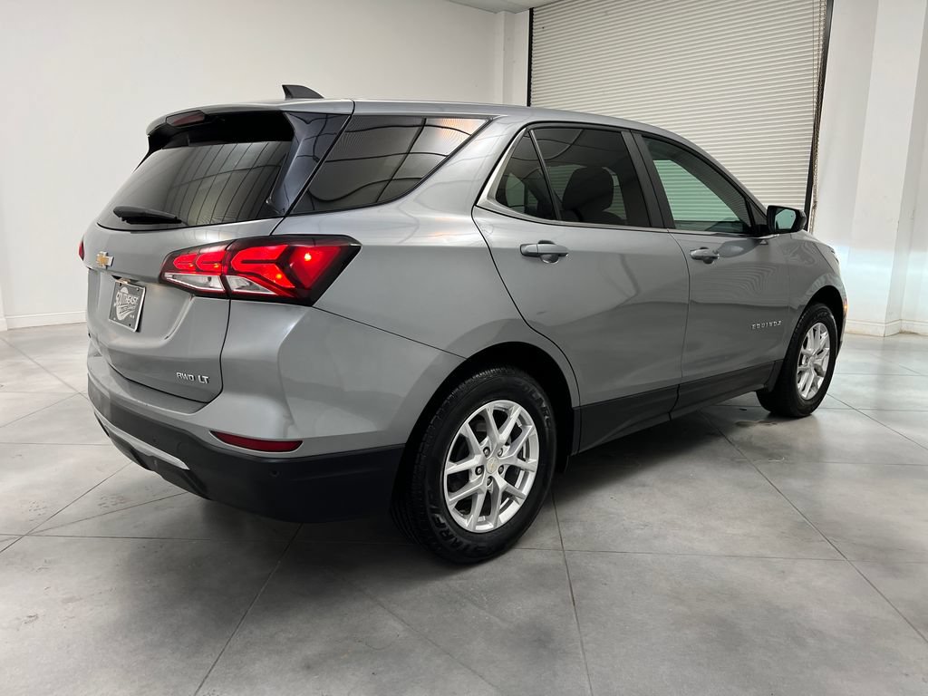 Used 2024 Chevrolet Equinox LT AWD/4WD image 9