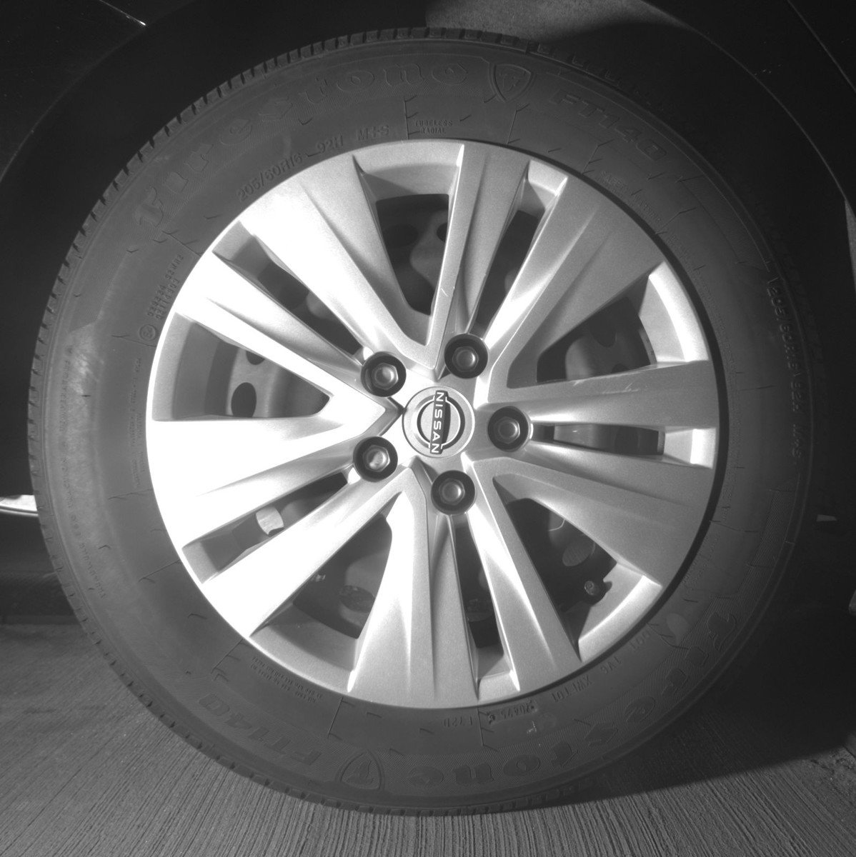 Used 2025 Nissan Sentra S FWD image 15