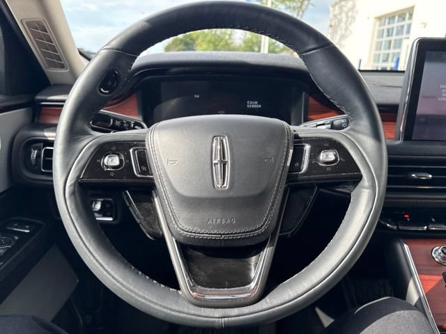Used 2023 Lincoln Aviator Reserve w/ Equipment Group 201A AWD/4WD image 9