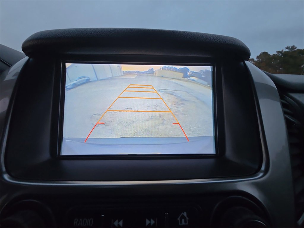 Used 2017 Chevrolet Suburban LT image 20