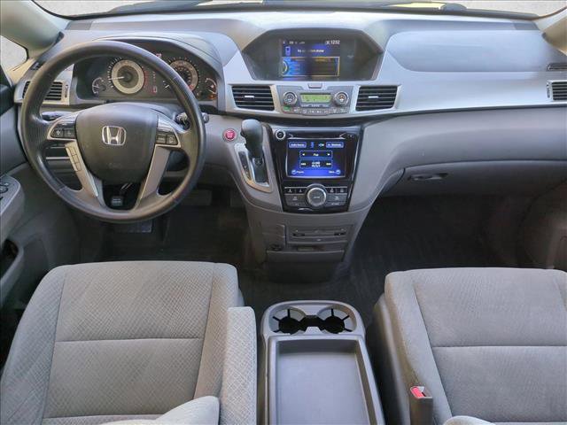 Used 2016 Honda Odyssey SE image 15