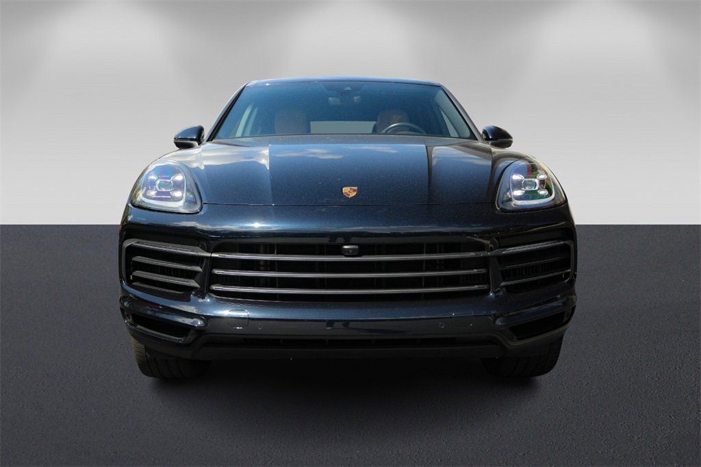 Used 2022 Porsche Cayenne Platinum Edition image 8