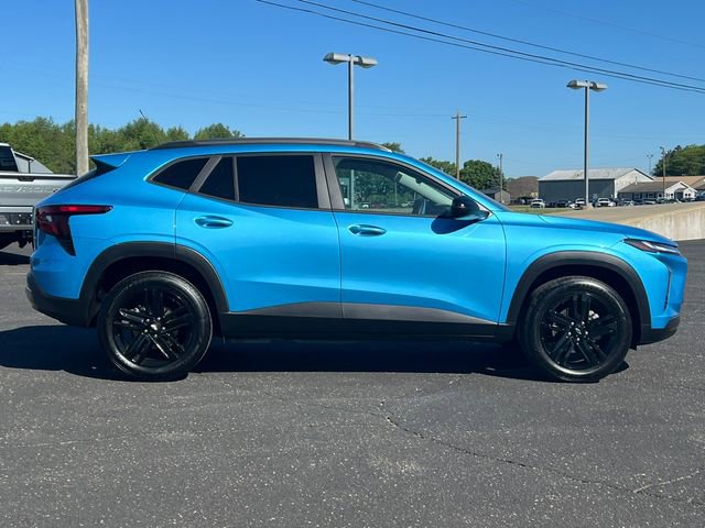 Used 2025 Chevrolet Trax ACTIV w/ Sunroof Package FWD image 48