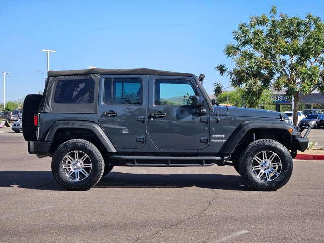 Used 2017 Jeep Wrangler Unlimited Sport w/ Connectivity Group AWD/4WD image 4