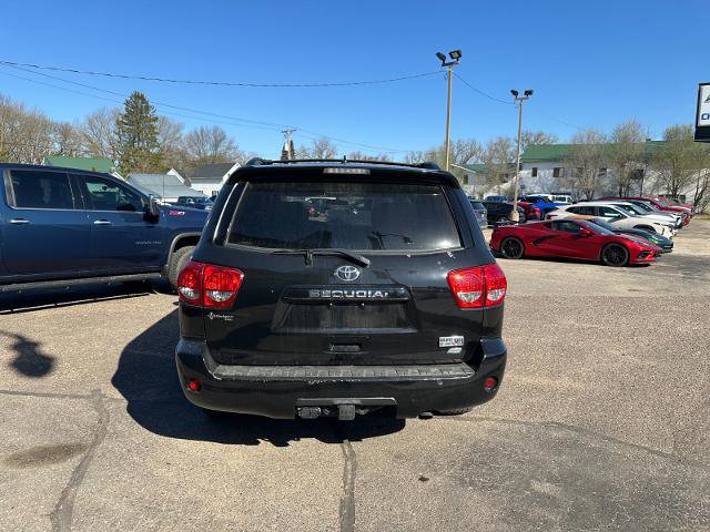 Used 2017 Toyota Sequoia SR5 w/ Sport Appearance Package AWD/4WD image 5