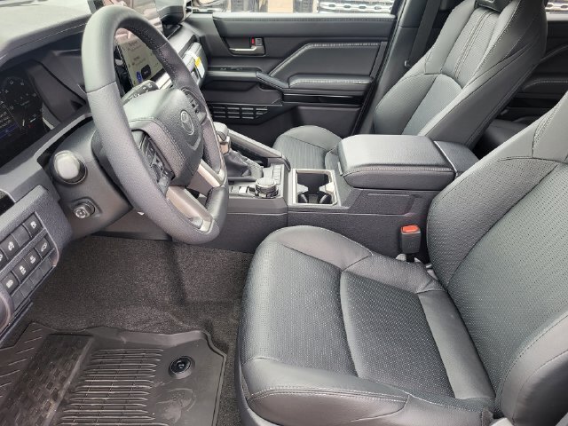 New 2026 Toyota 4Runner Limited AWD/4WD image 11
