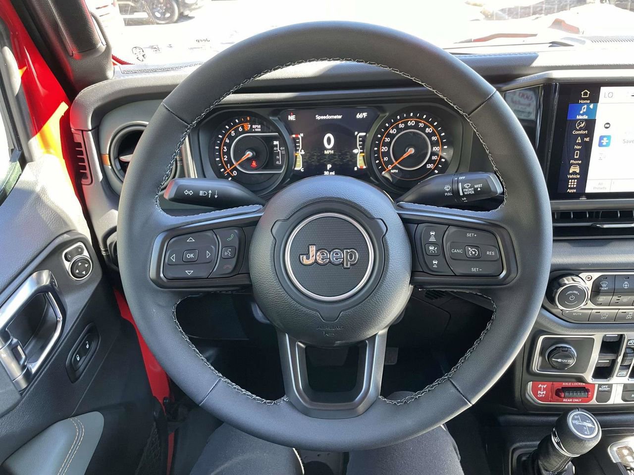 New 2025 Jeep Gladiator Mojave image 33