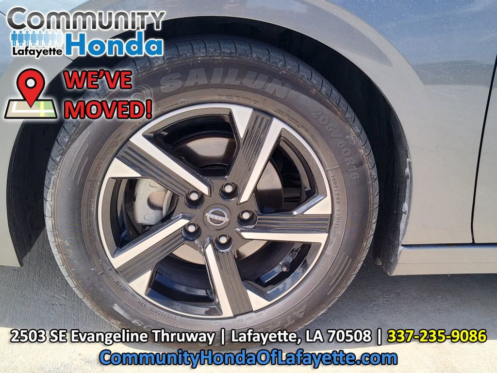 Used 2024 Nissan Sentra SV FWD image 16