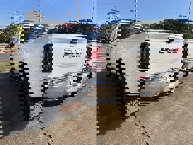 New 2026 RAM 3500 Tradesman AWD/4WD image 4