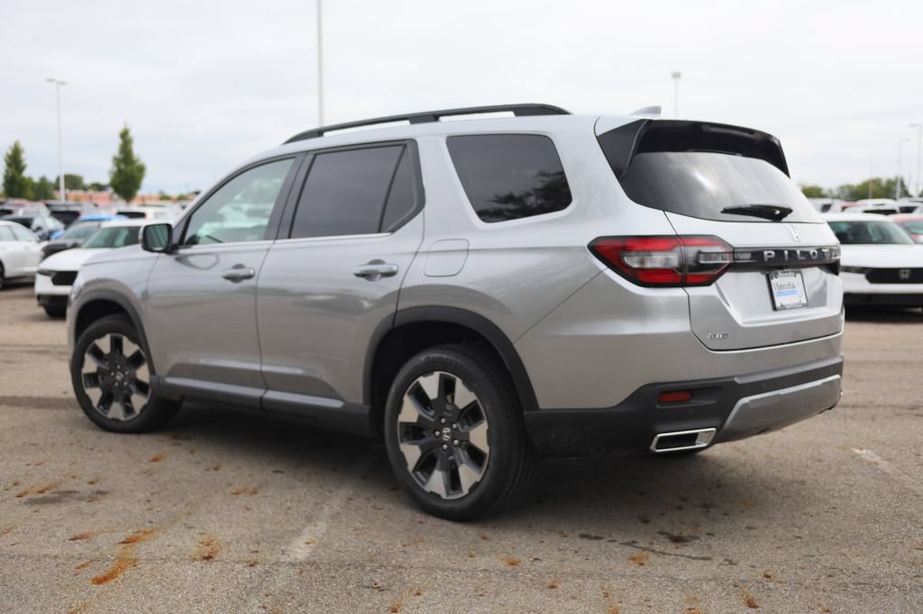 New 2026 Honda Pilot Elite image 4