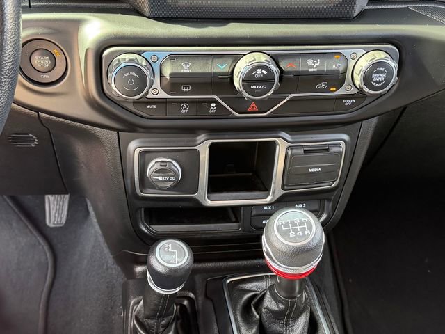 Used 2022 Jeep Wrangler Unlimited Sport image 18