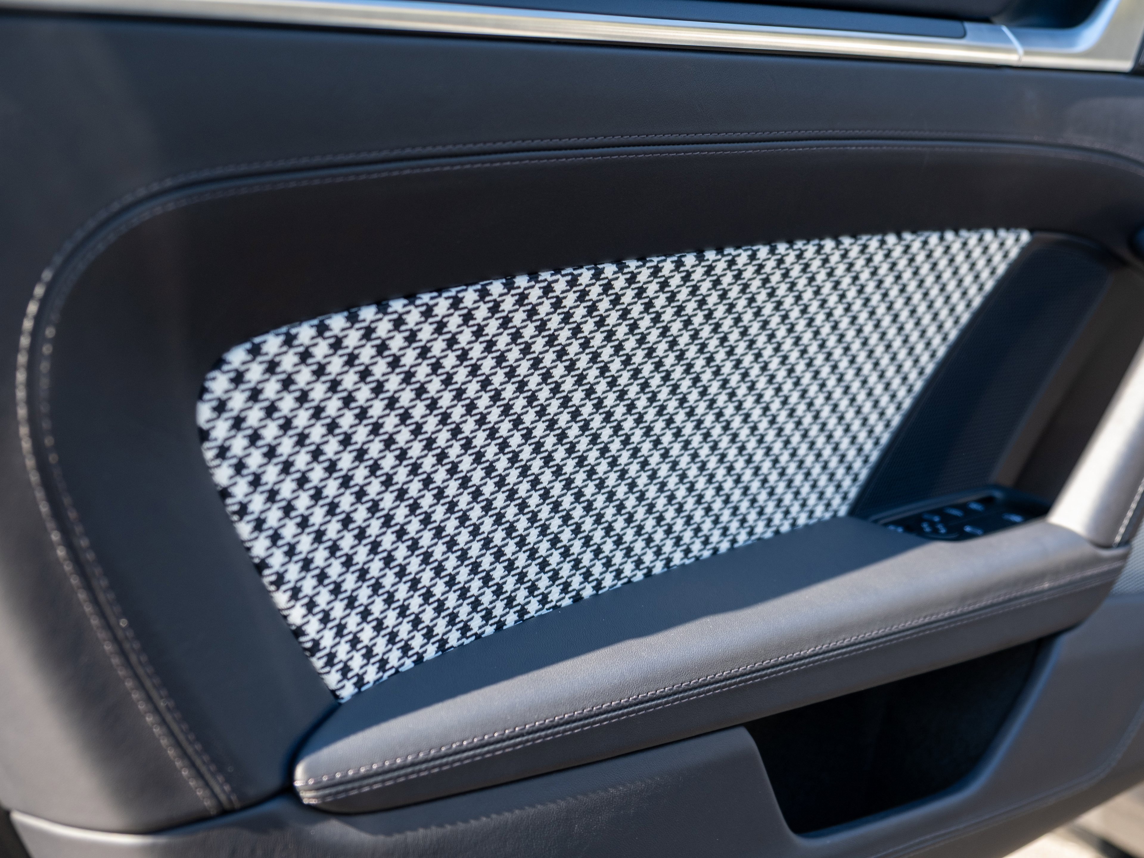 Certified 2023 Porsche 911 Turbo S image 19