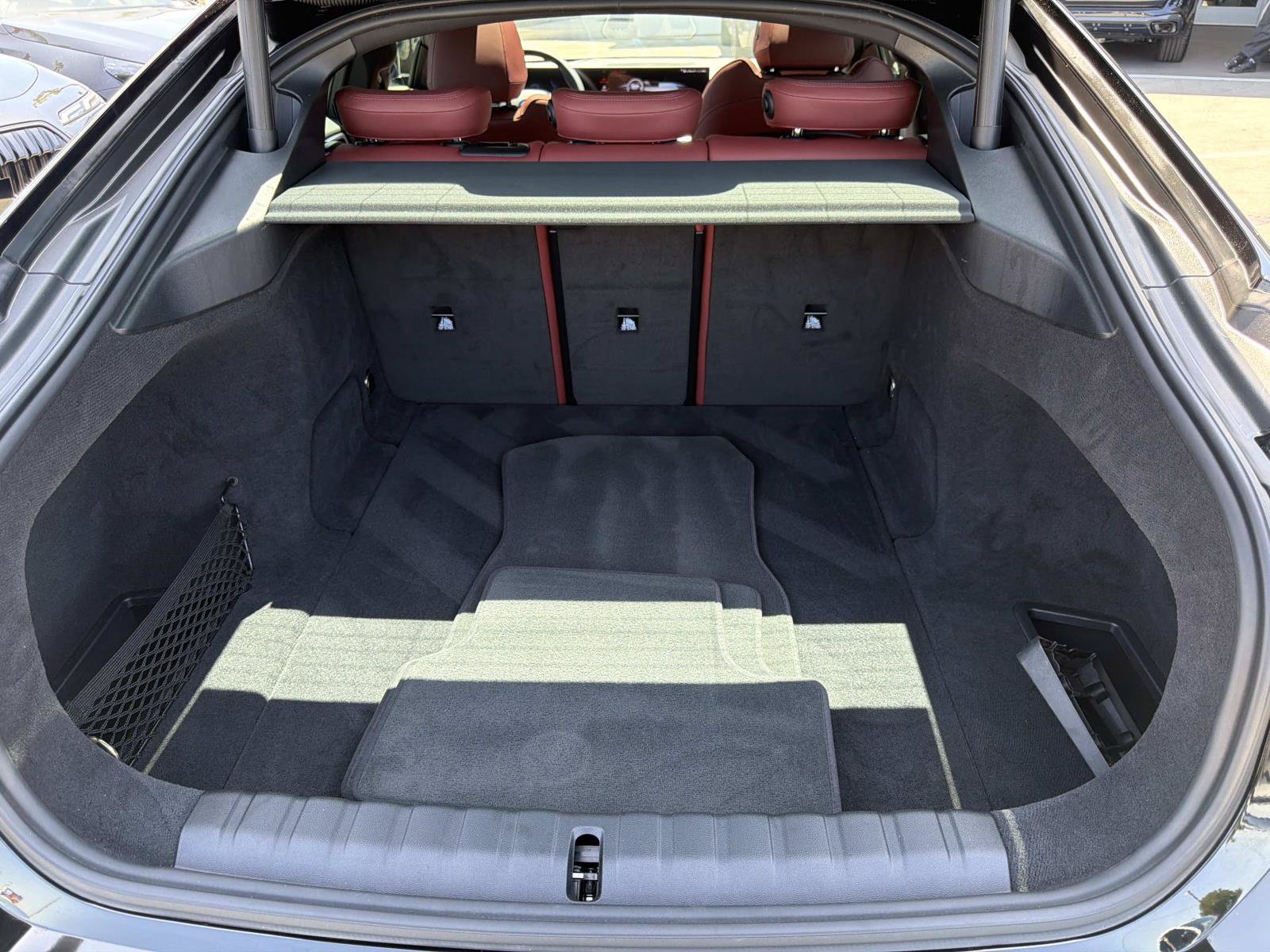 Used 2024 BMW i4 eDrive35 w/ Premium Package RWD image 5