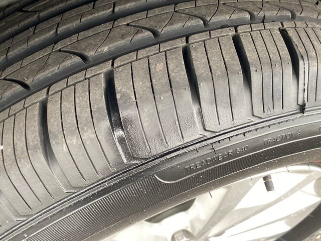 Used 2021 Dodge Durango SXT image 23