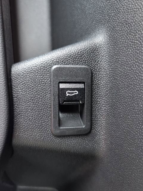 New 2026 BMW iX xDrive45 image 15