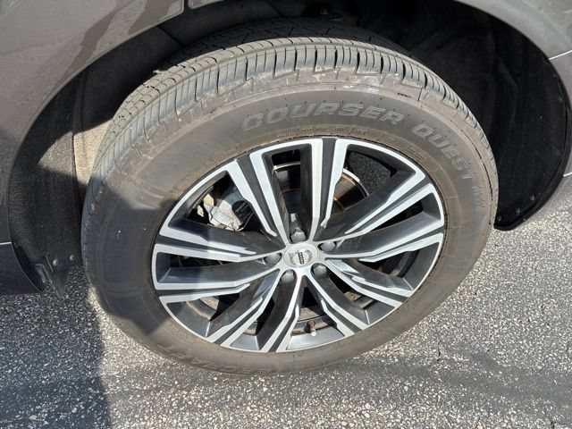 Used 2022 Volvo XC60 B5 Inscription w/ Advanced Package AWD/4WD image 9