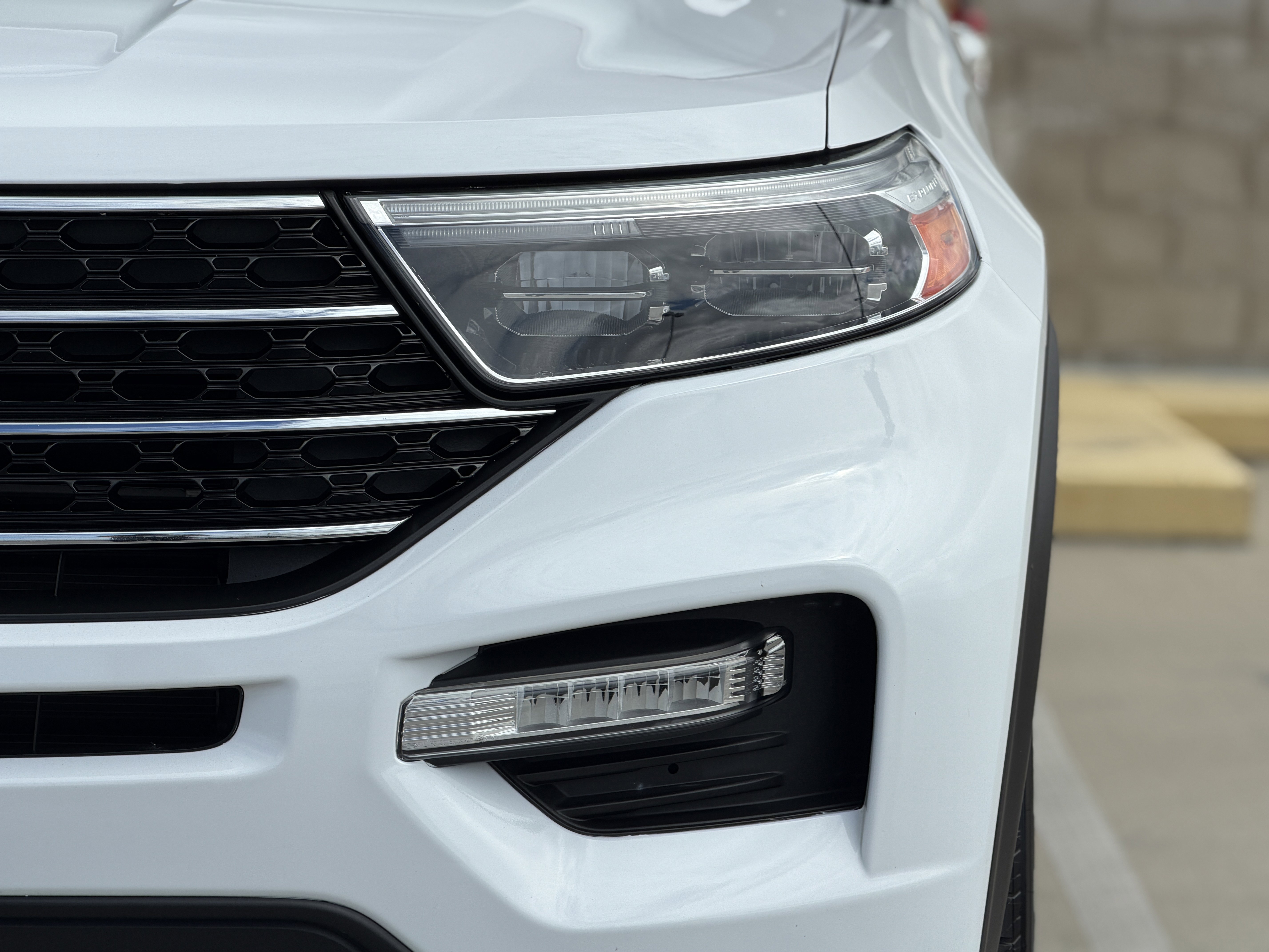 Used 2020 Ford Explorer XLT w/ Equipment Group 202A RWD image 6