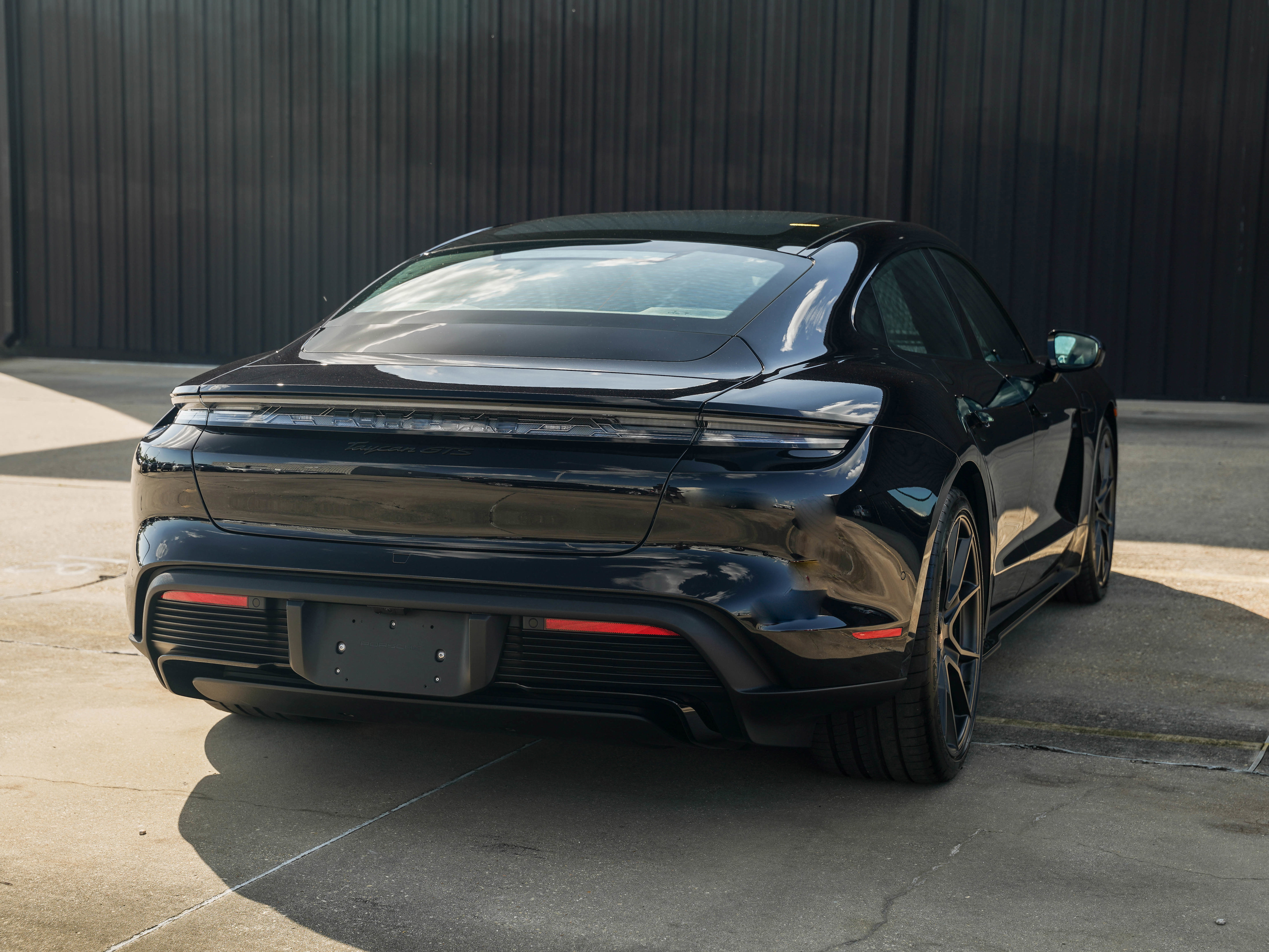 New 2025 Porsche Taycan GTS image 10