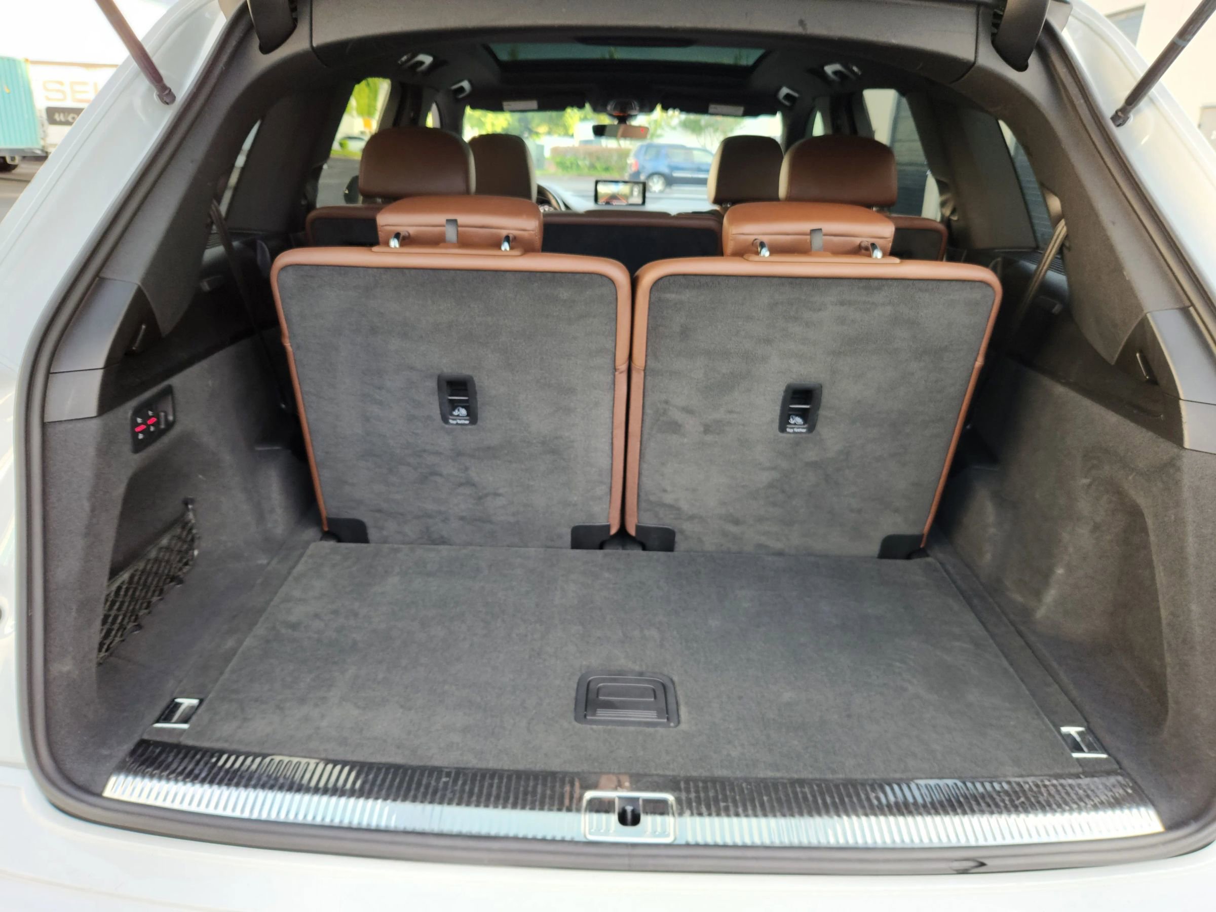 Used 2017 Audi Q7 3.0T Premium Plus image 23