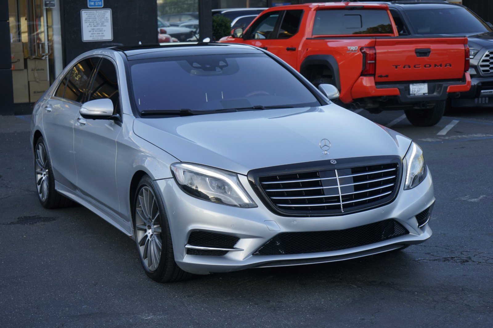 Used 2017 Mercedes-Benz S 550 Sedan image 6