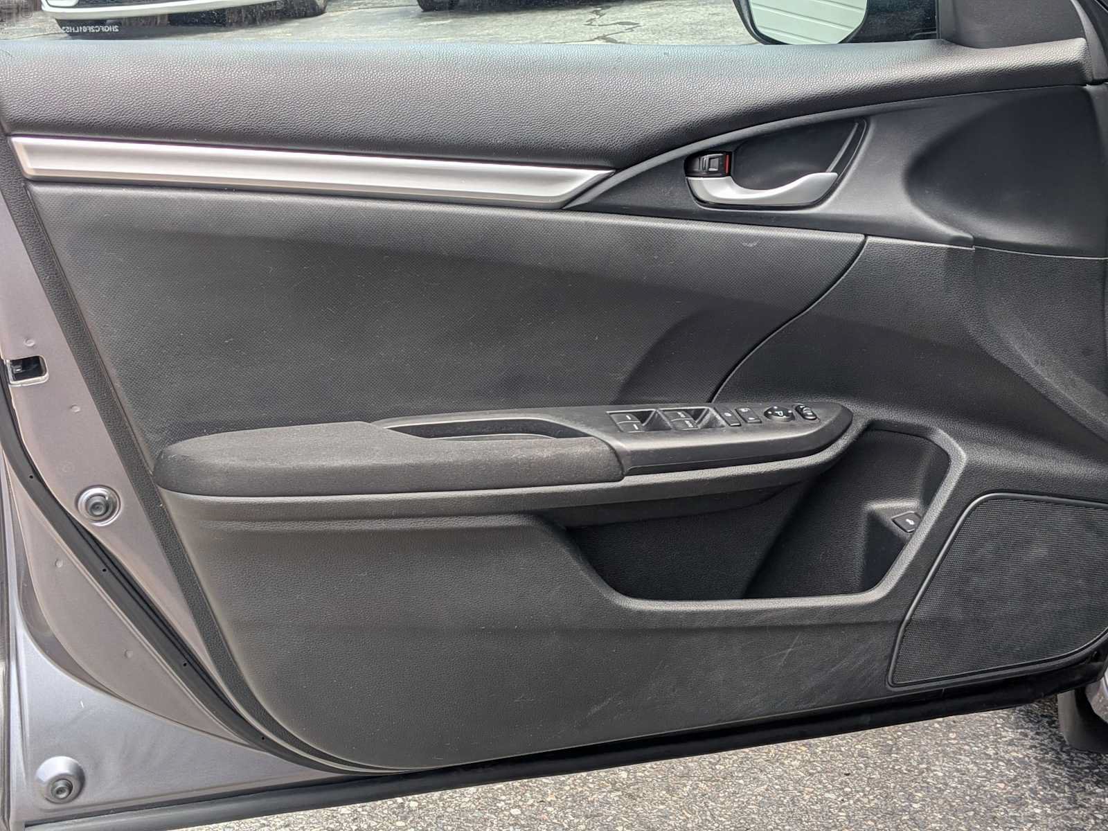 Used 2020 Honda Civic LX image 10