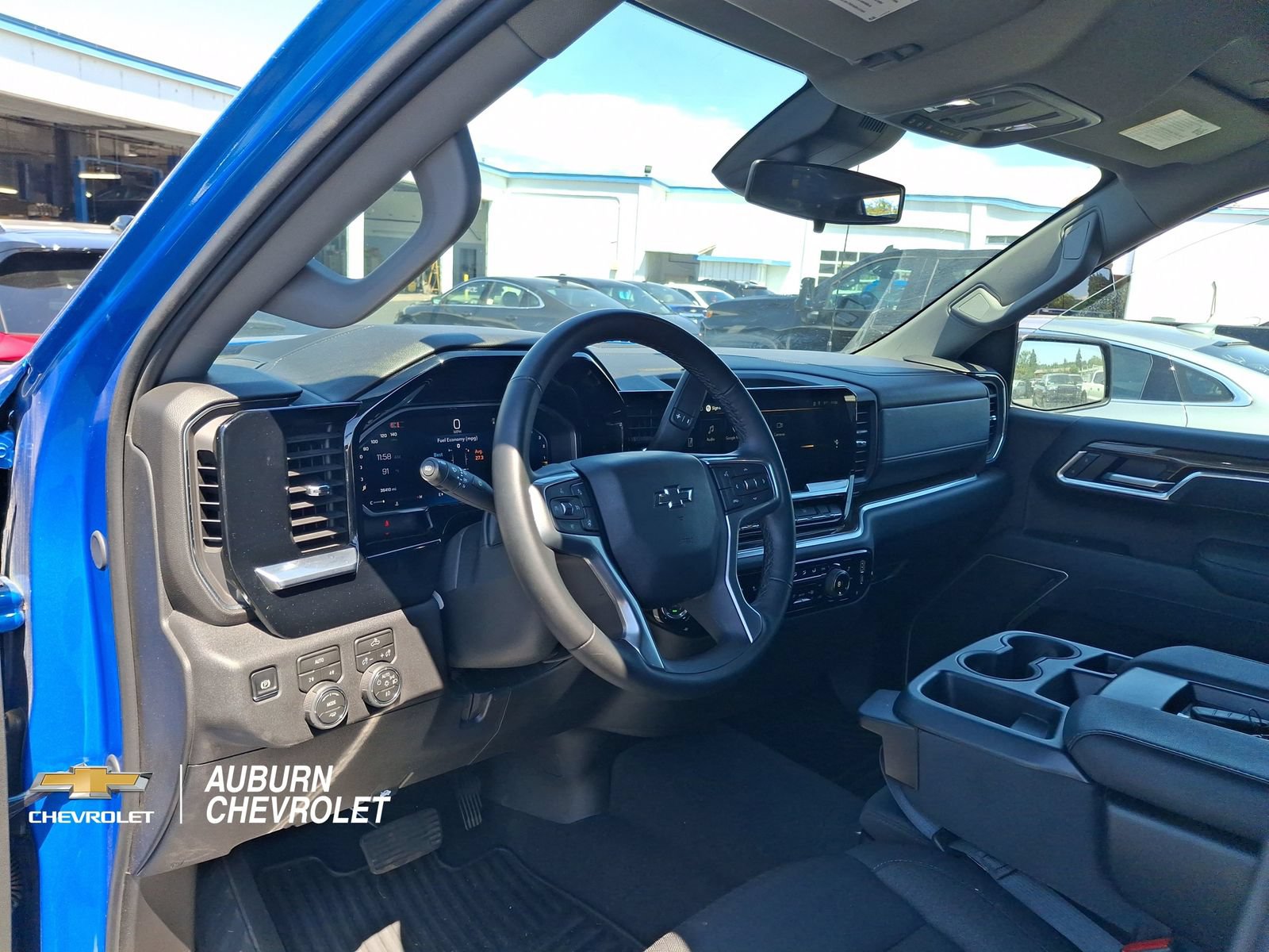 Certified 2026 Chevrolet Silverado 1500 RST AWD/4WD image 10