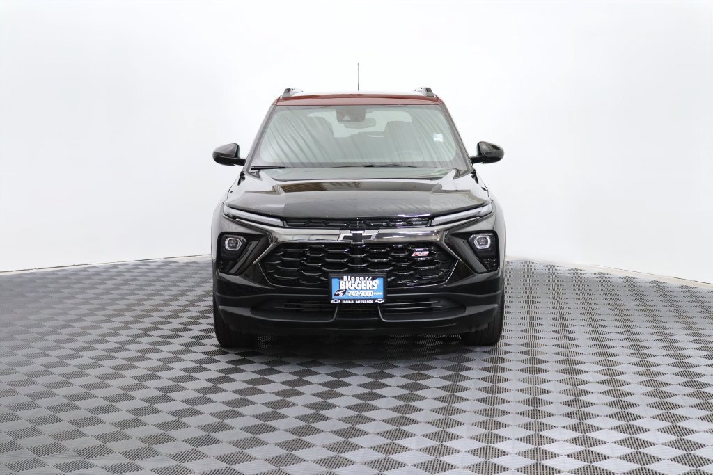Used 2024 Chevrolet TrailBlazer RS w/ Convenience Package FWD image 2